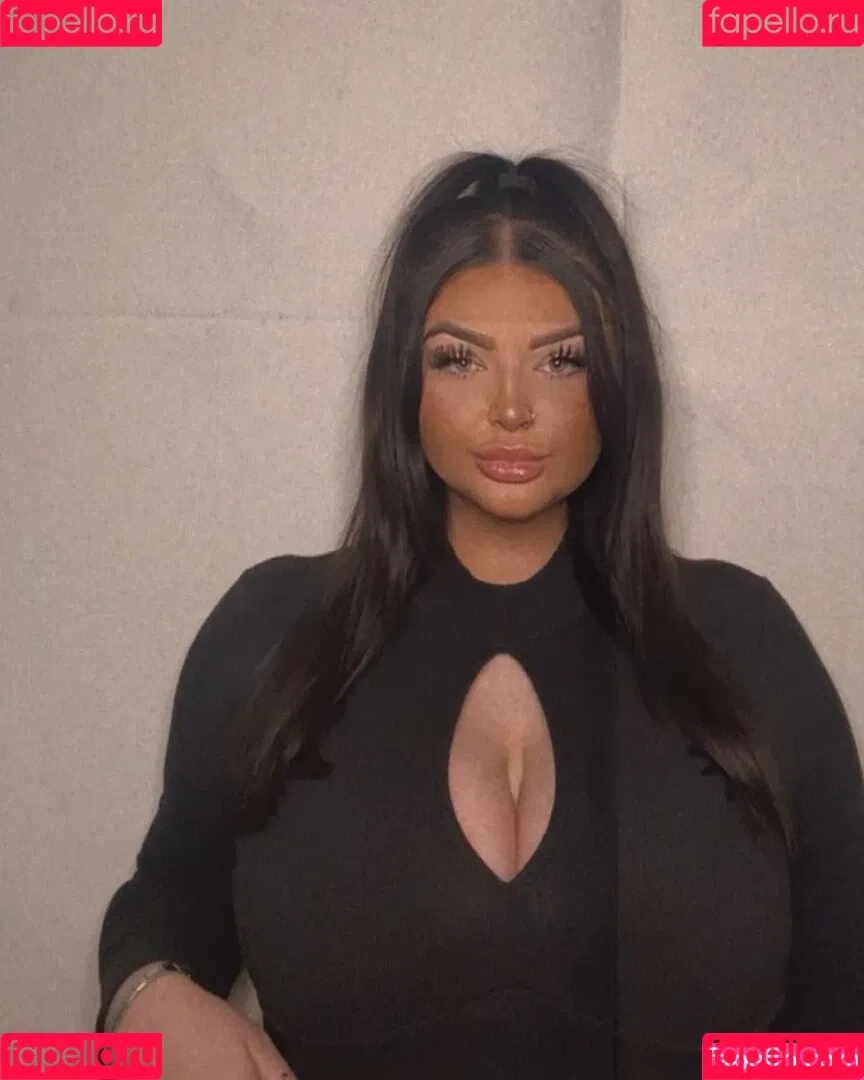 Katie Kerman Onlyfans Photo Gallery 