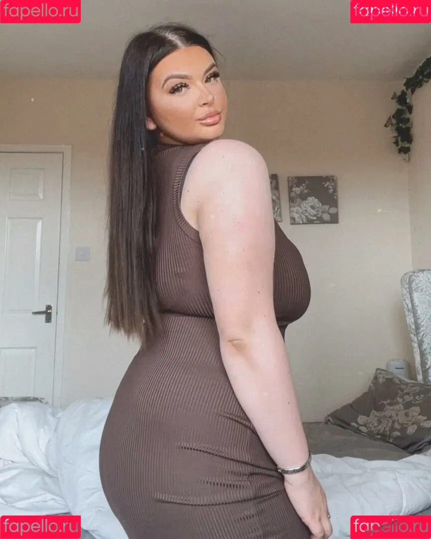 Katie Kerman Onlyfans Photo Gallery 