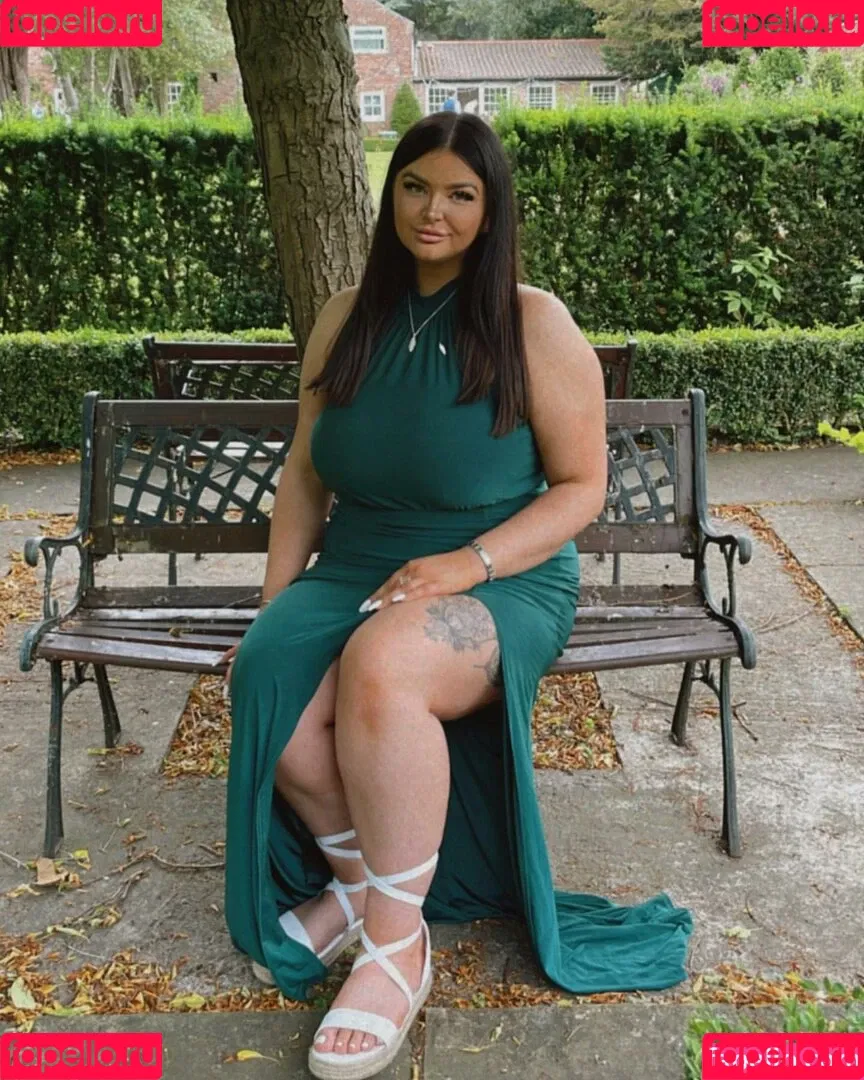 Katie Kerman Onlyfans Photo Gallery 