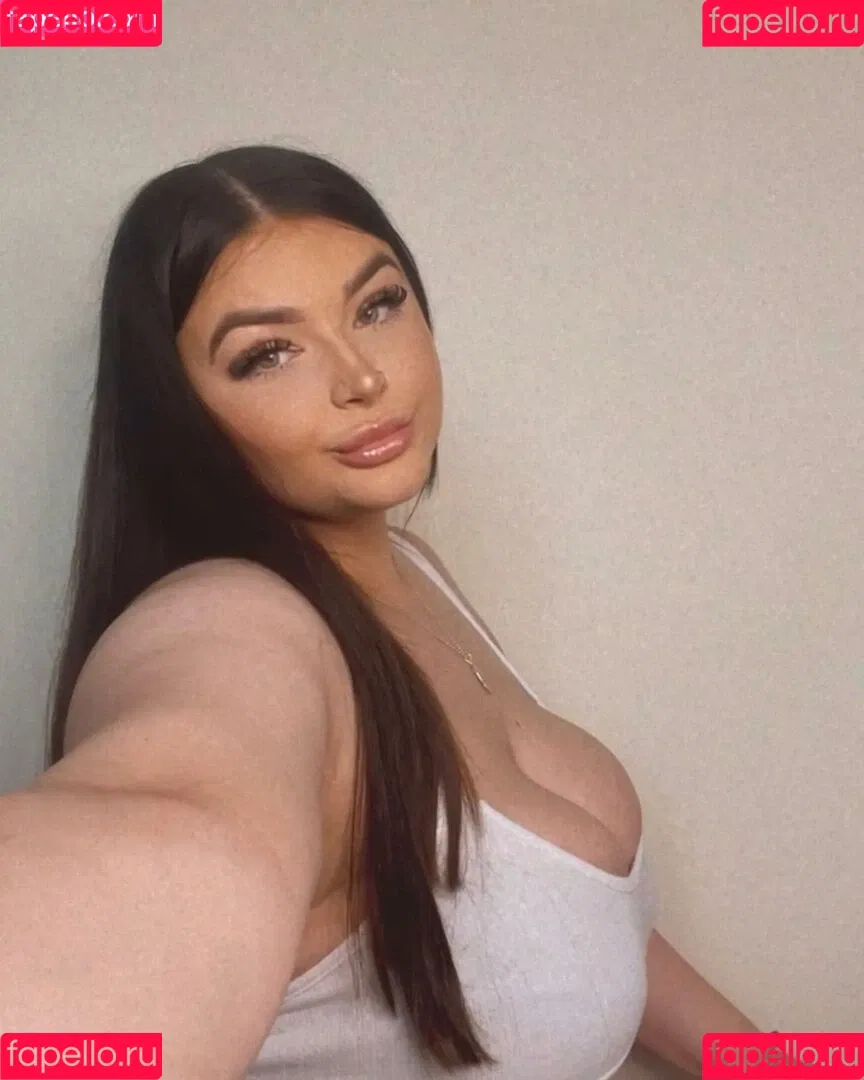 Katie Kerman Onlyfans Photo Gallery 
