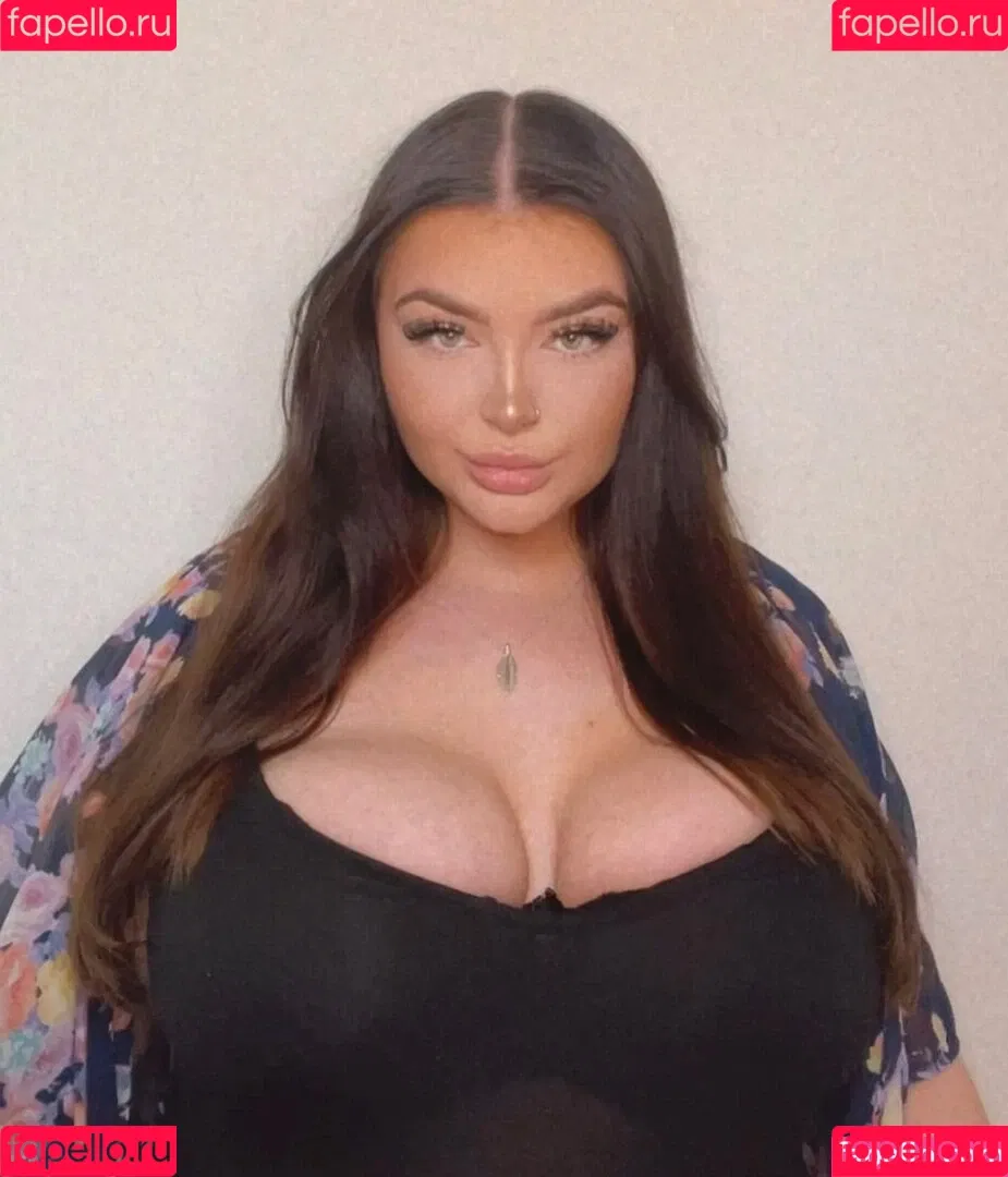 Katie Kerman Onlyfans Photo Gallery 
