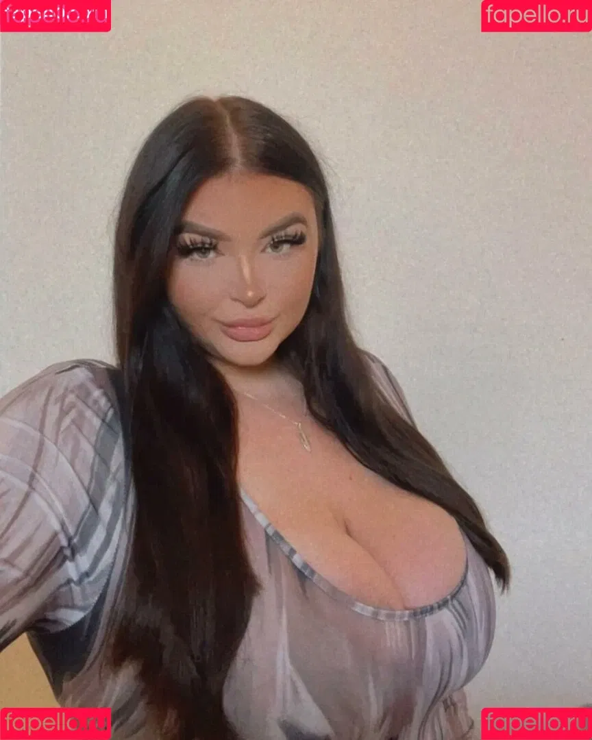 Katie Kerman Onlyfans Photo Gallery 