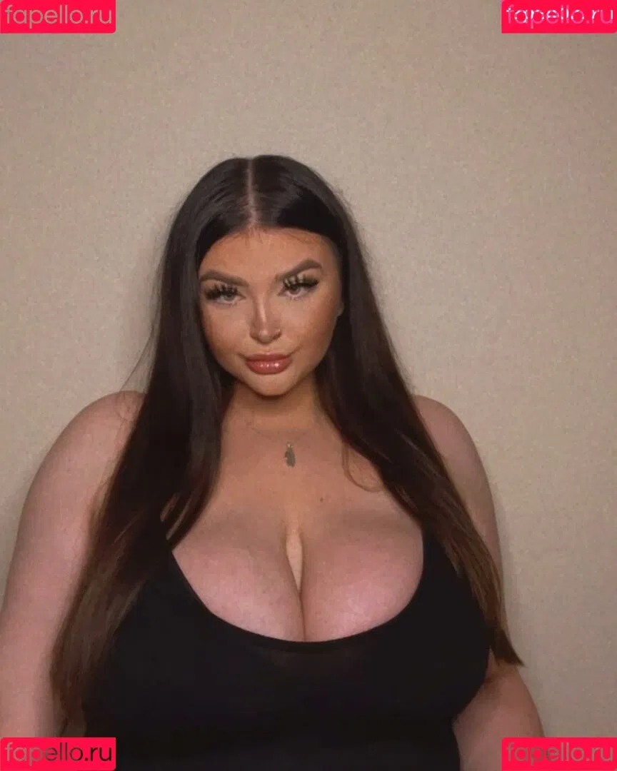 Katie Kerman Onlyfans Photo Gallery 