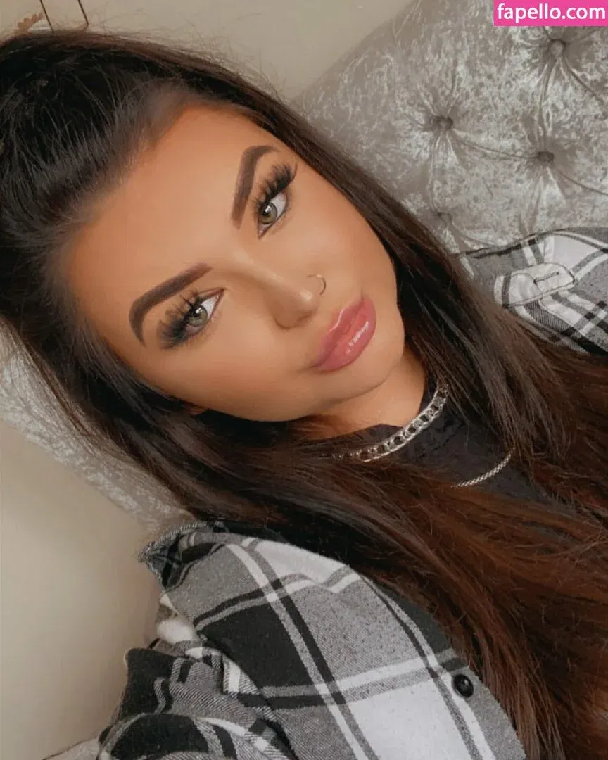 Katie Kerman Onlyfans Photo Gallery 