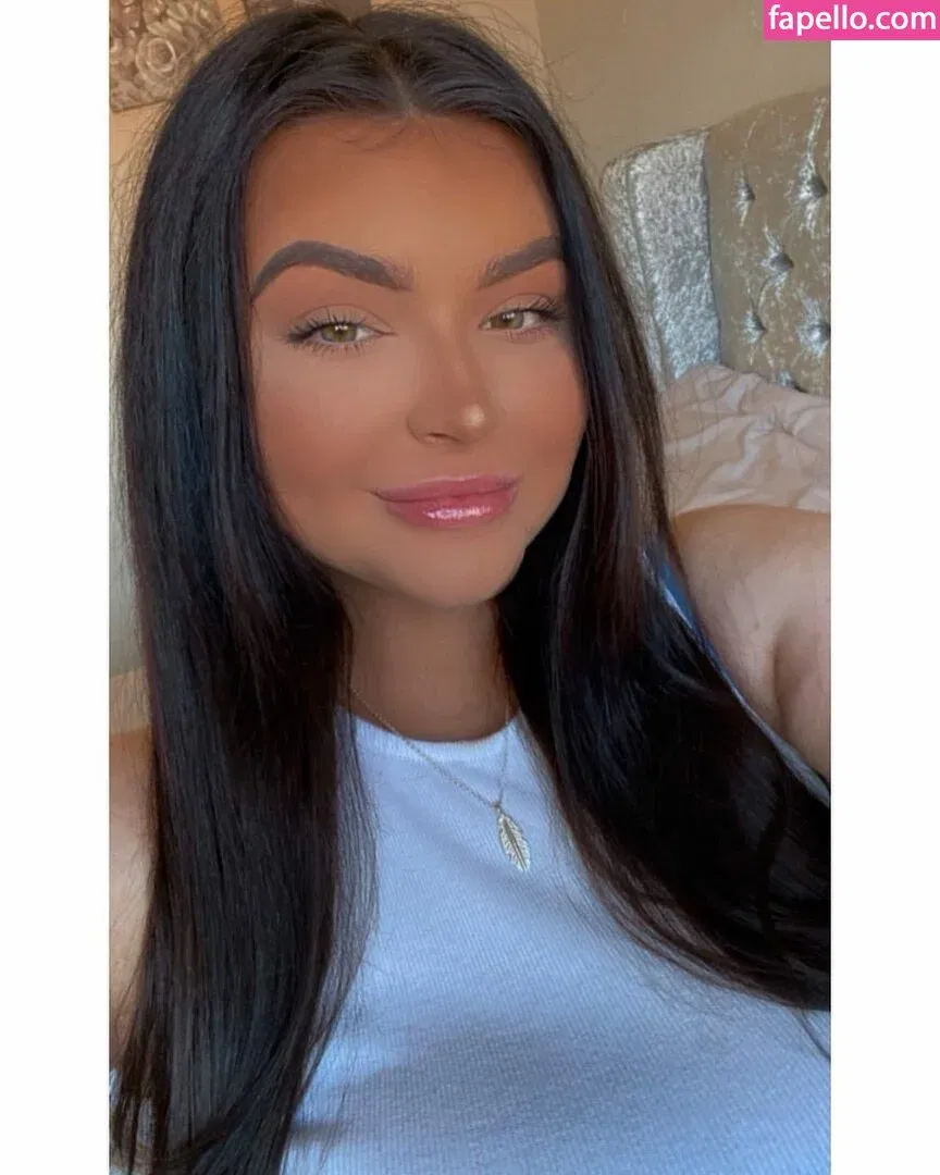 Katie Kerman Onlyfans Photo Gallery 