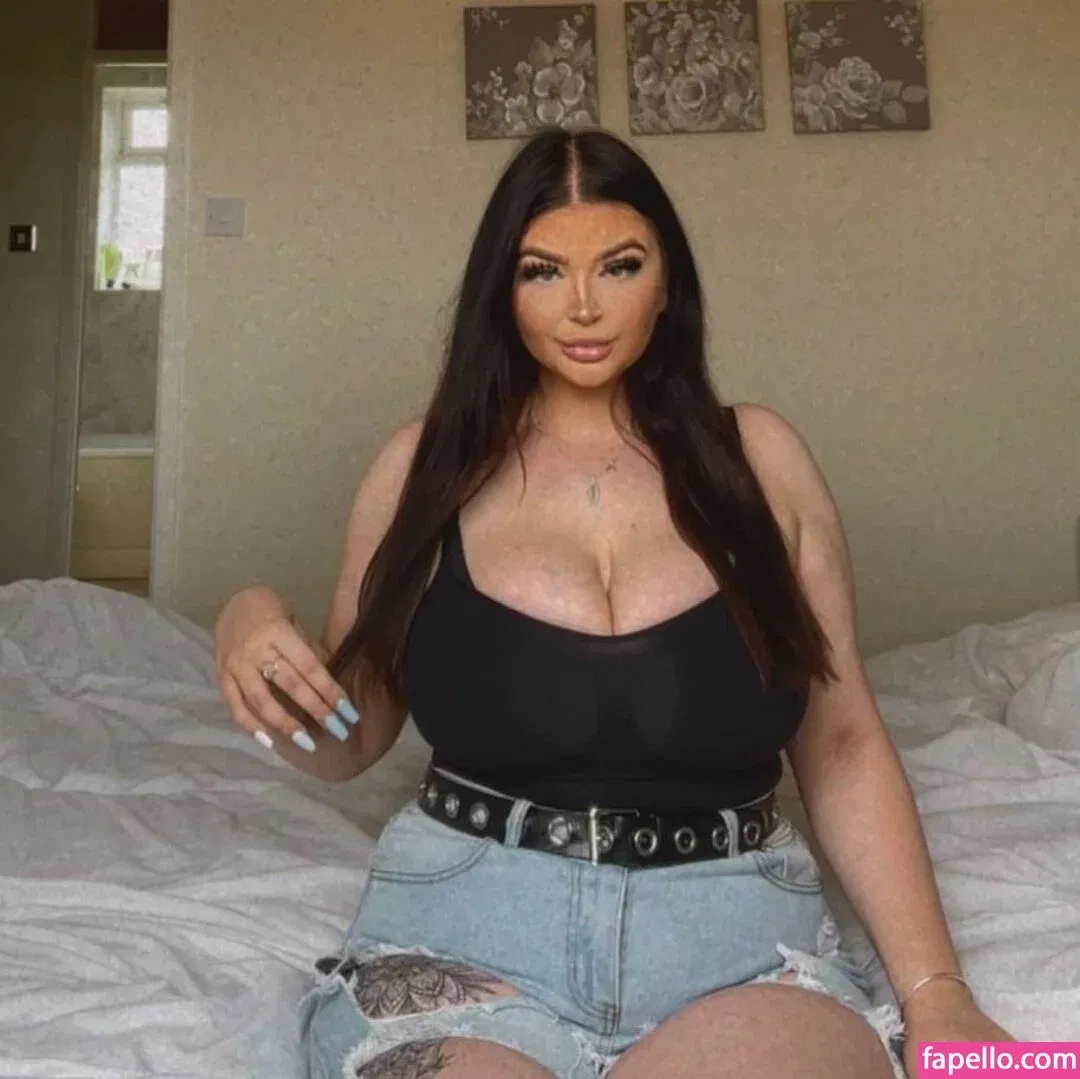 Katie Kerman Onlyfans Photo Gallery 