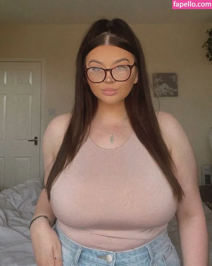 Katie Kerman Onlyfans Photo Gallery 