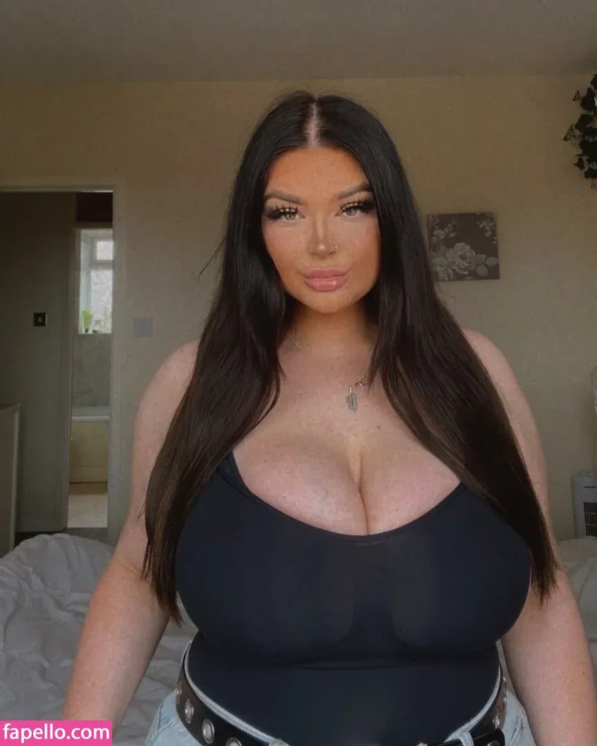 Katie Kerman Onlyfans Photo Gallery 