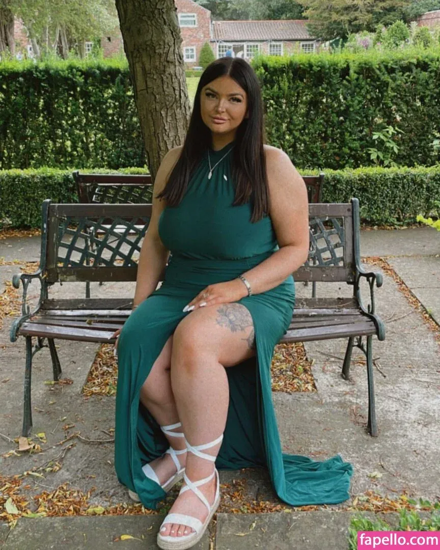 Katie Kerman Onlyfans Photo Gallery 