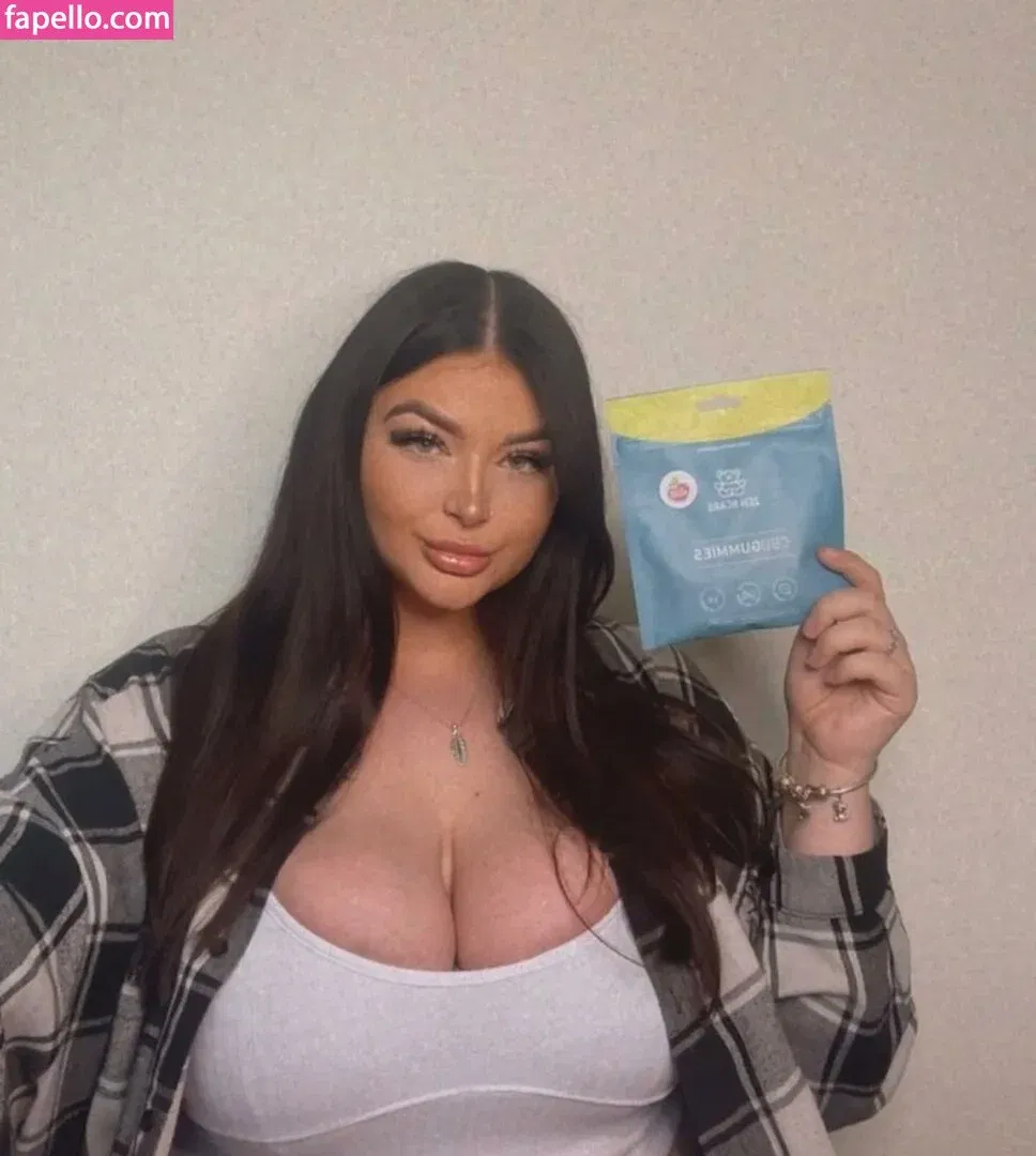 Katie Kerman Onlyfans Photo Gallery 