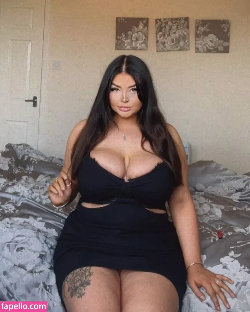 Katie Kerman Onlyfans Photo Gallery 