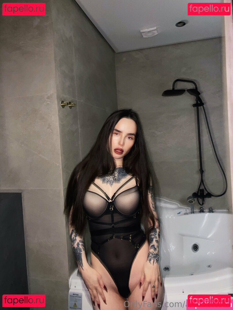 annyralphs – Nahá fotografie z OnlyFans 37