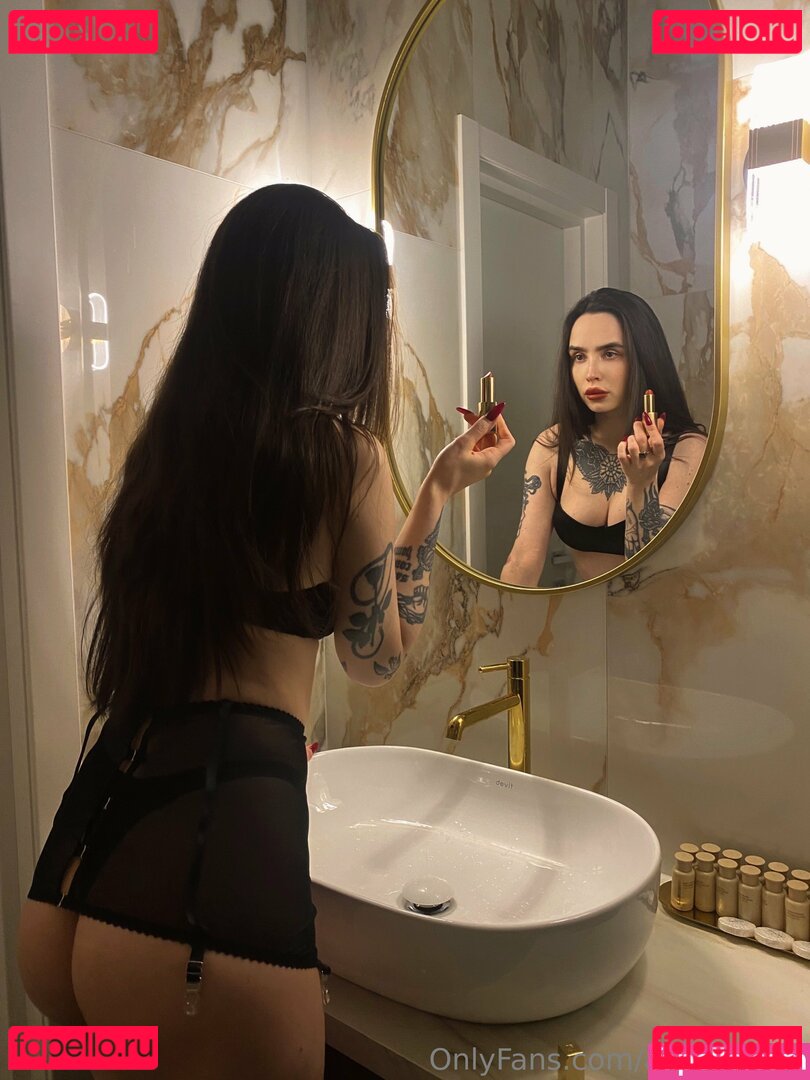 annyralphs – Nahá fotografie z OnlyFans 21