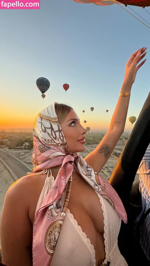 Antonella Mantovano Onlyfans Photo Gallery 