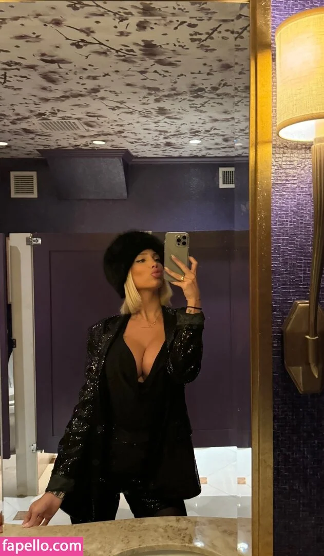 Antonella Mantovano Onlyfans Photo Gallery 