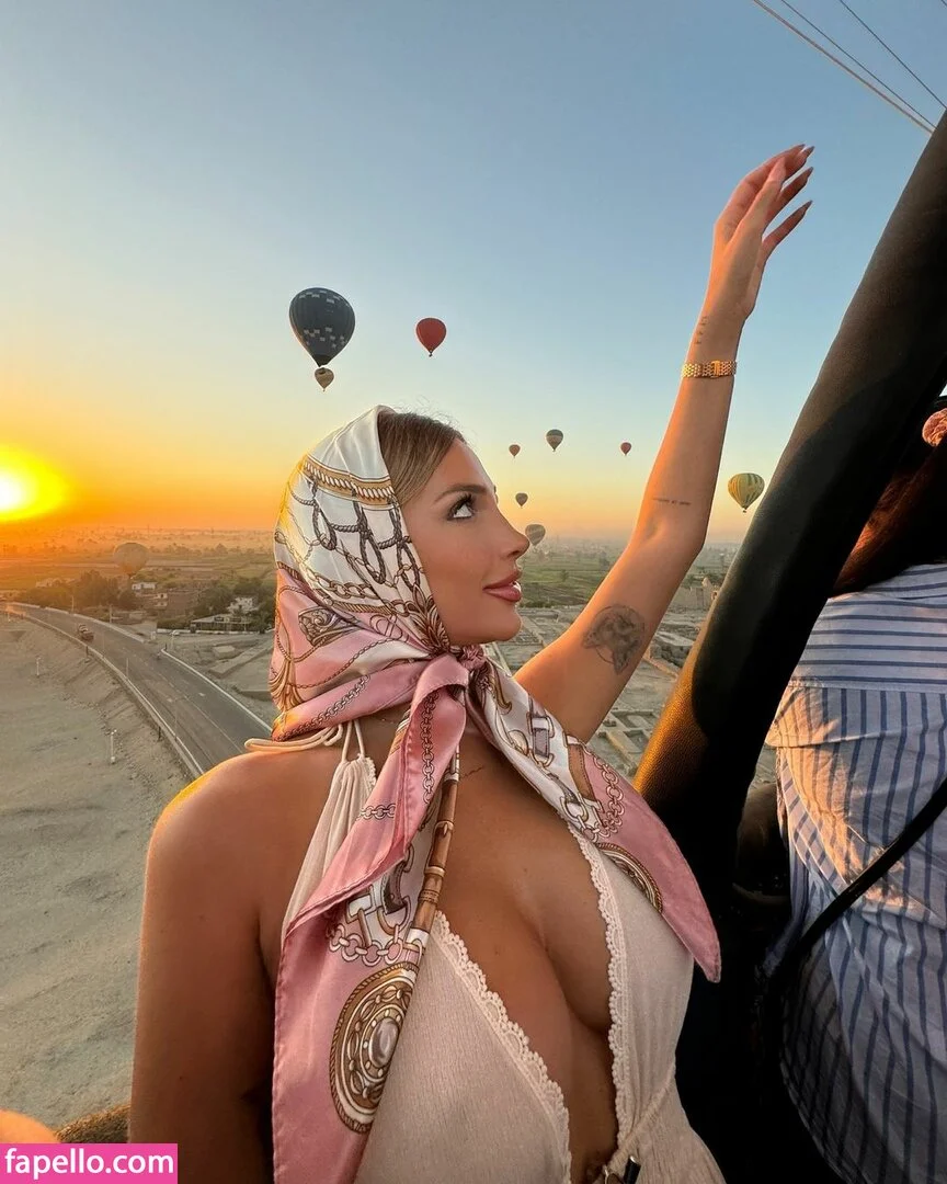 Antonella Mantovano Onlyfans Photo Gallery 