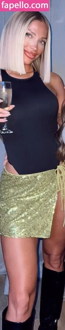 Antonella Mantovano Onlyfans Photo Gallery 