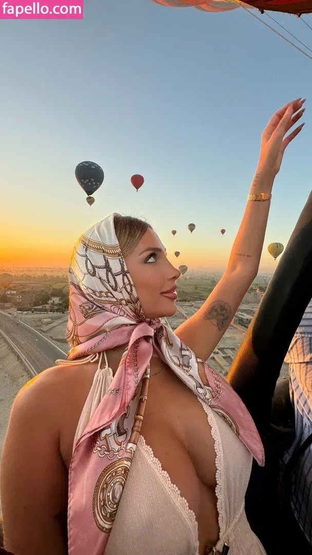 Antonella Mantovano Onlyfans Photo Gallery 