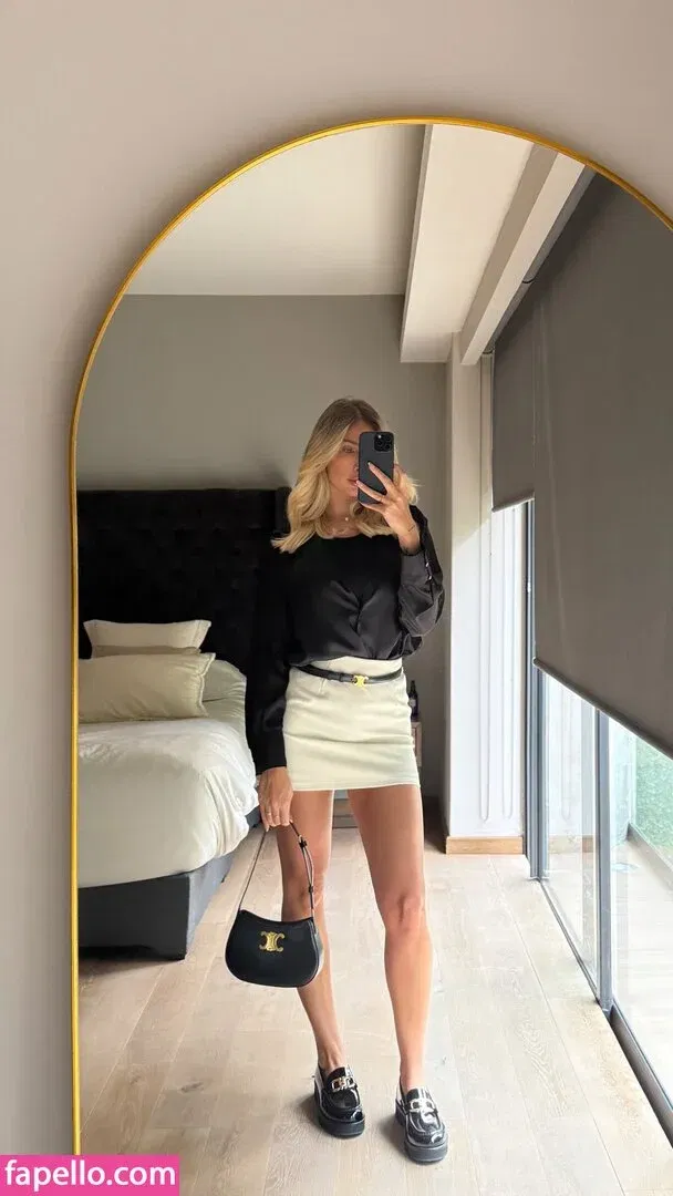 Antonella Mantovano Onlyfans Photo Gallery 