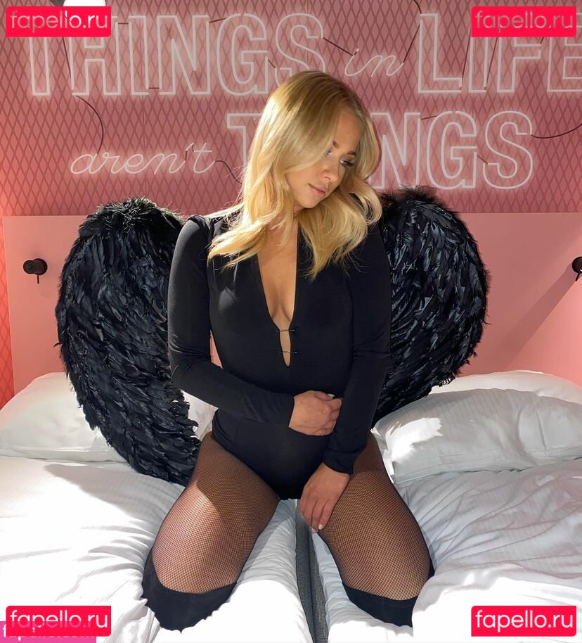 Martine Baardseng Nude Onlyfans Photo 24
