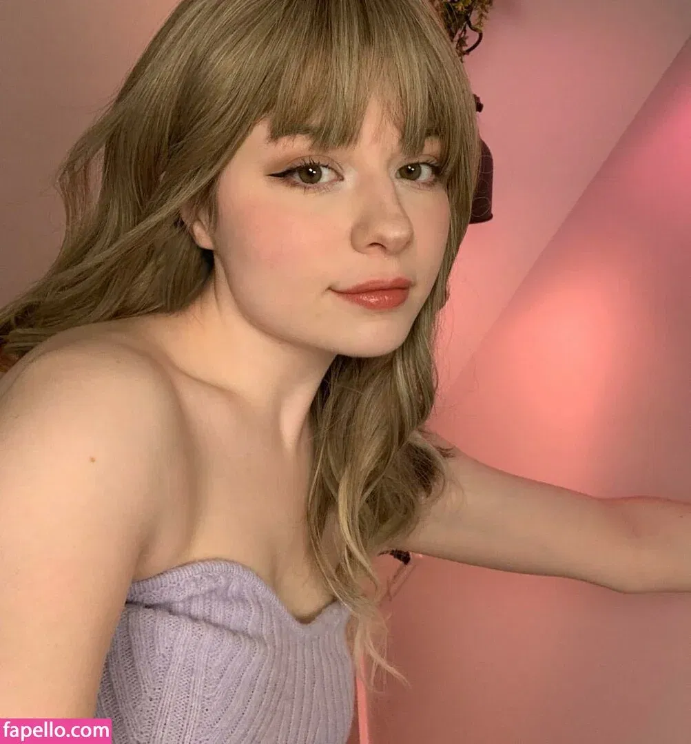 Aveykitty Onlyfans Photo Gallery 