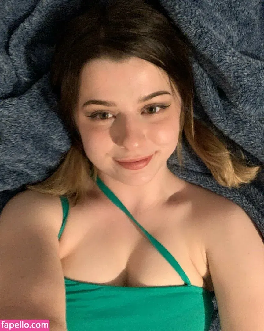 Aveykitty Onlyfans Photo Gallery 