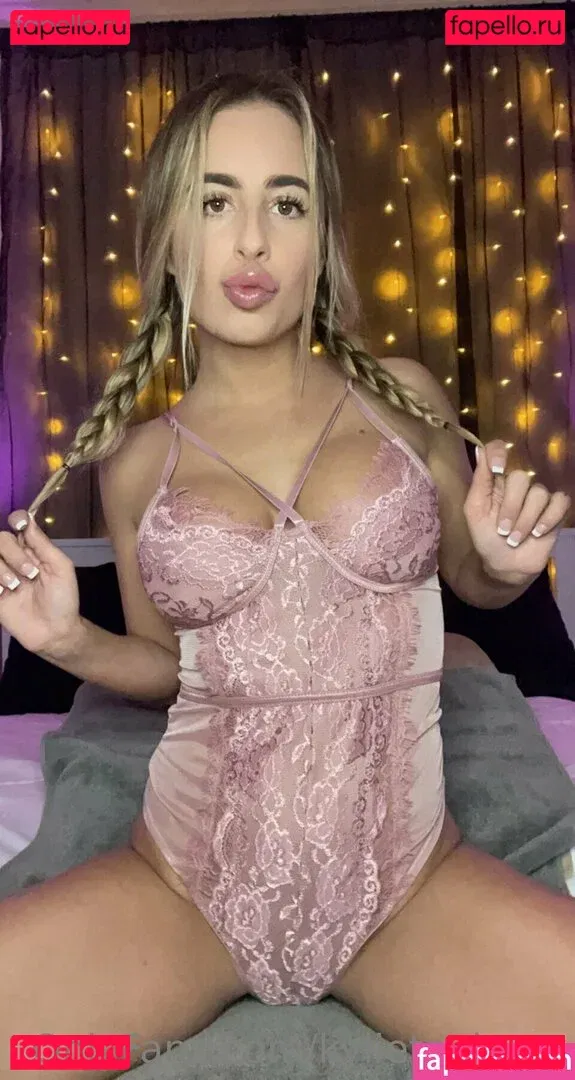 Kylie Taylor Onlyfans Photo Gallery 