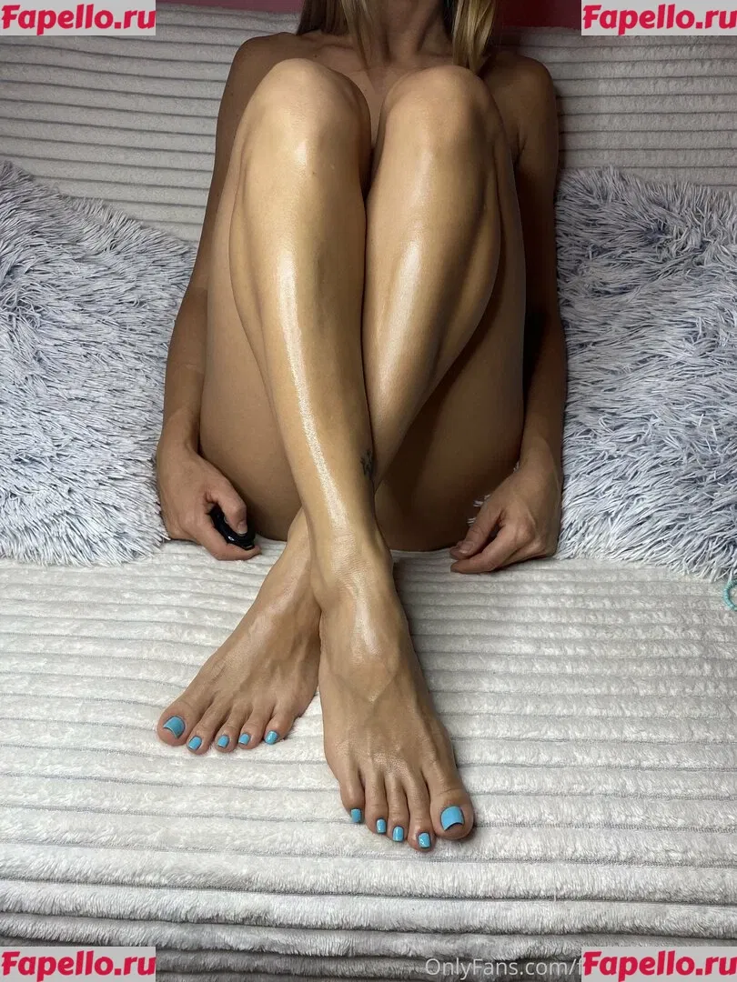 froggeefeetfree Onlyfans Photo Gallery 