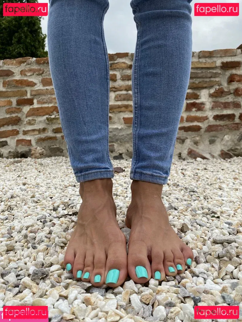 froggeefeetfree Onlyfans Photo Gallery 