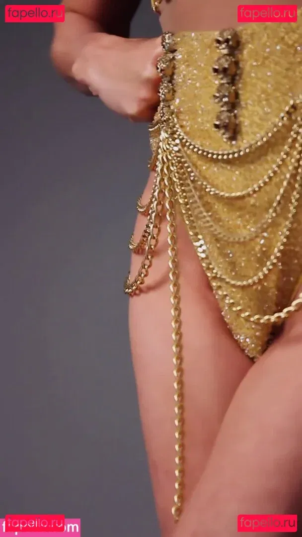 Danielle Winits Onlyfans Photo Gallery 