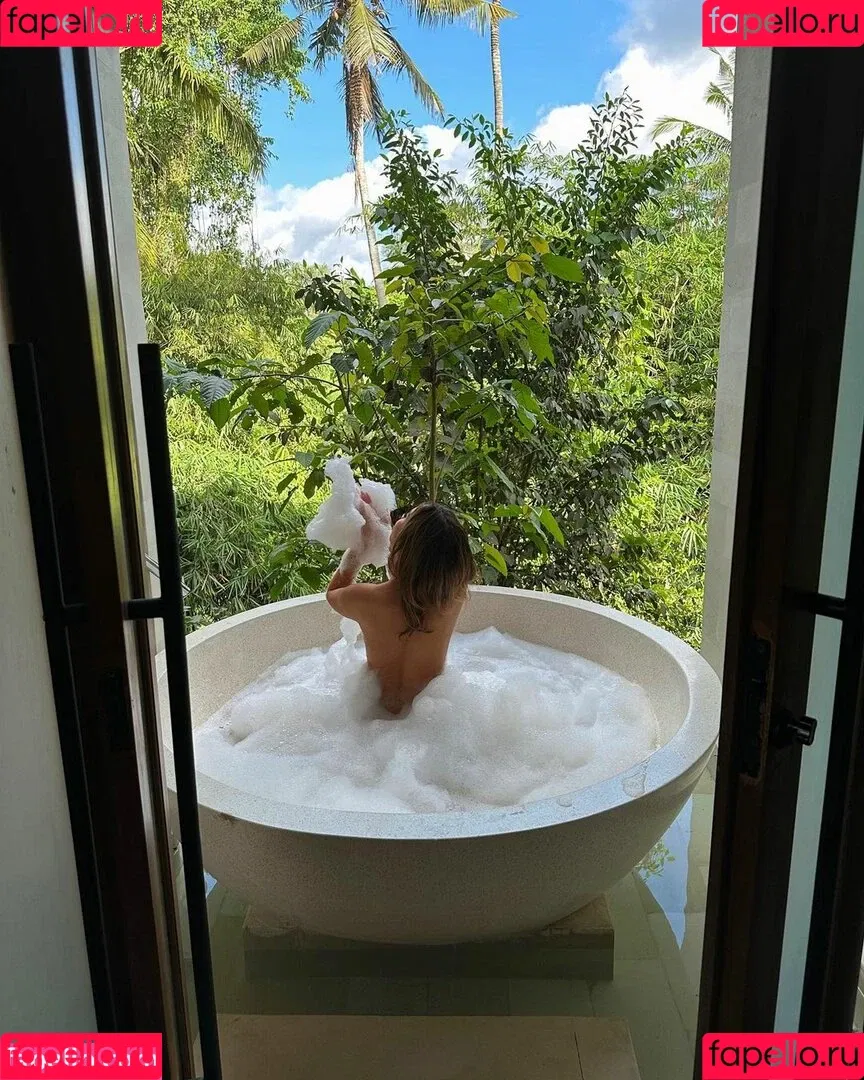 Lumma Aziz Onlyfans Photo Gallery 