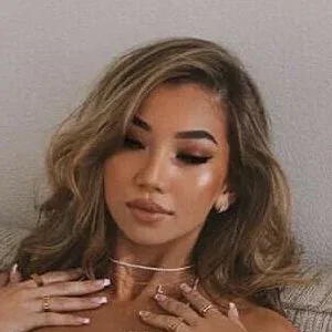 Lumma Aziz Onlyfans Photo Gallery 