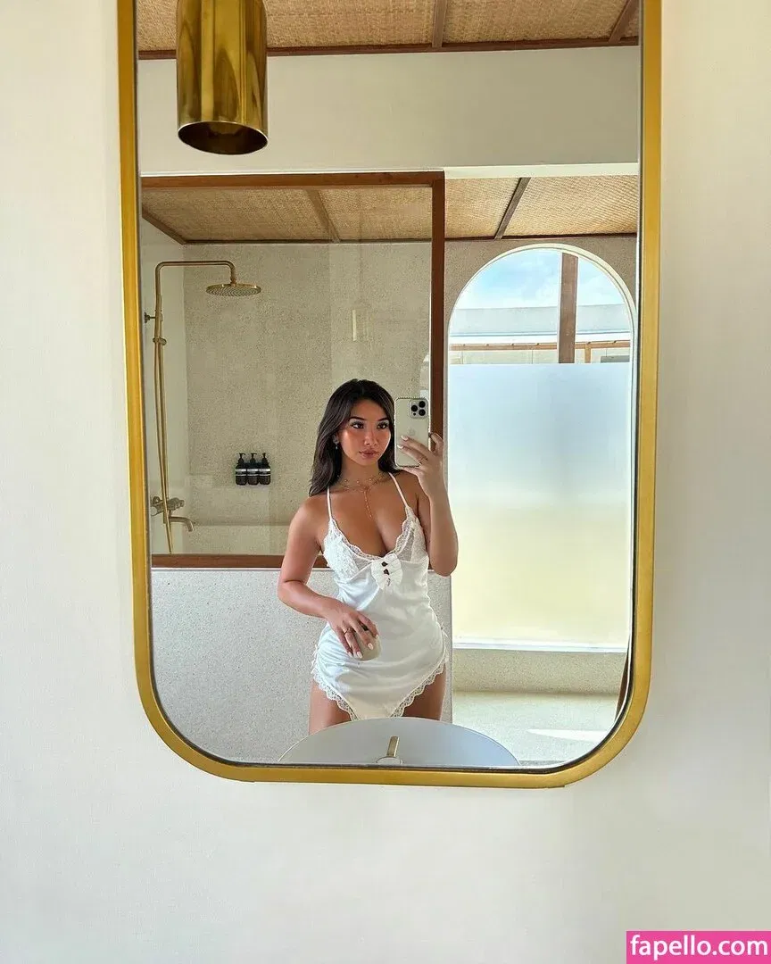 Lumma Aziz Onlyfans Photo Gallery 