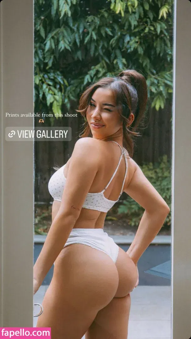 Lumma Aziz Onlyfans Photo Gallery 