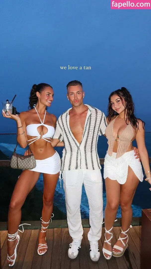 Lumma Aziz Onlyfans Photo Gallery 