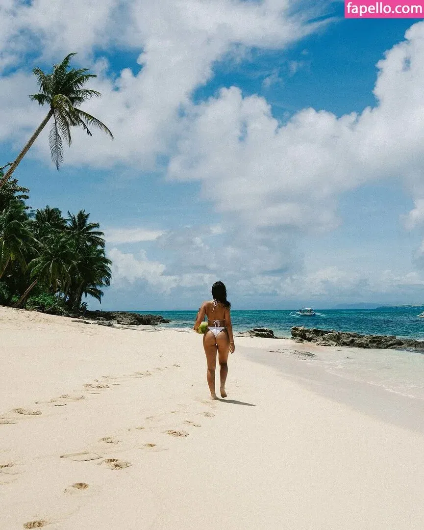 Lumma Aziz Onlyfans Photo Gallery 