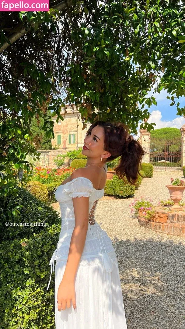 Lumma Aziz Onlyfans Photo Gallery 