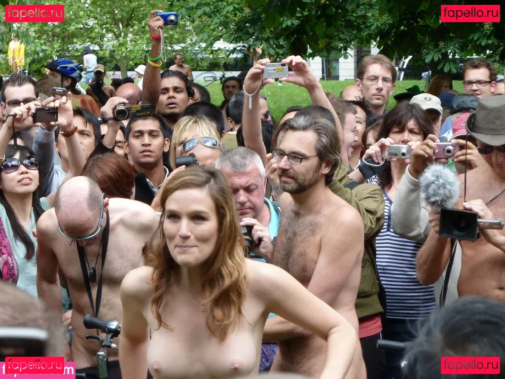 Zita Lotis-Faure Onlyfans Photo Gallery 