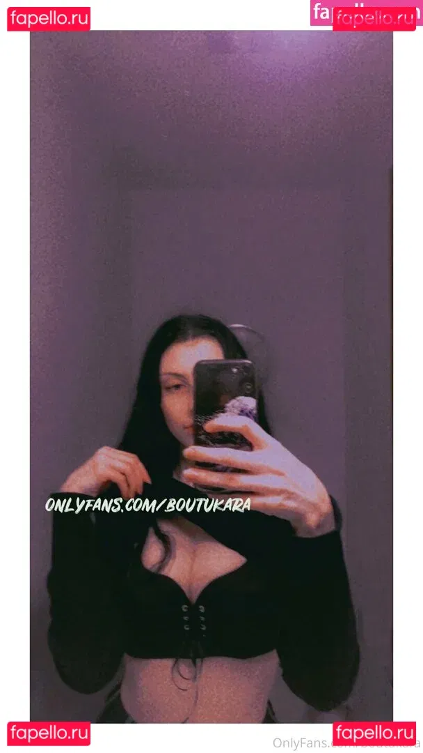 boutukara Onlyfans Photo Gallery 