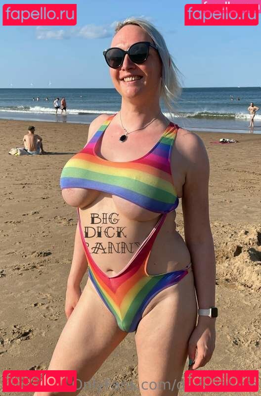 Dolly Loves Nude Onlyfans Photo 45
