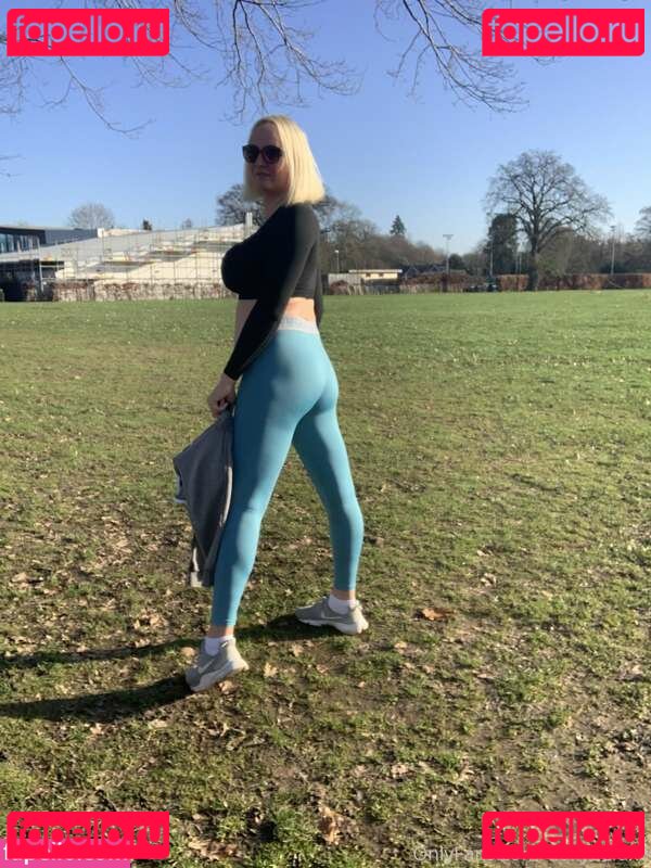 Dolly Loves Nude Onlyfans Photo 18