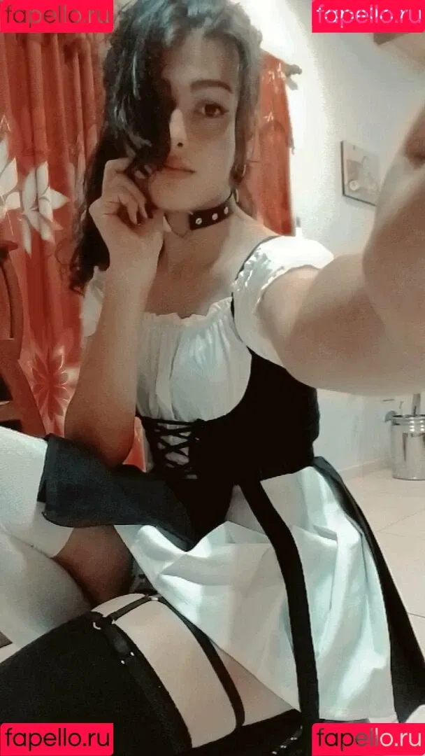 Marie Antoinette 2077 Onlyfans Photo Gallery 