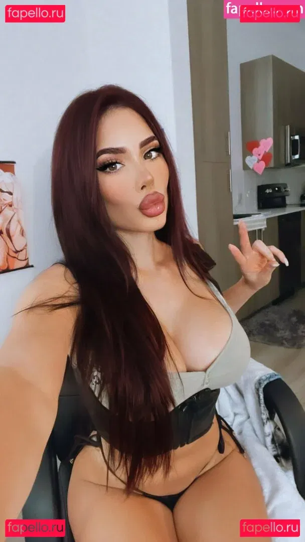 itsclaraduh Onlyfans Photo Gallery 