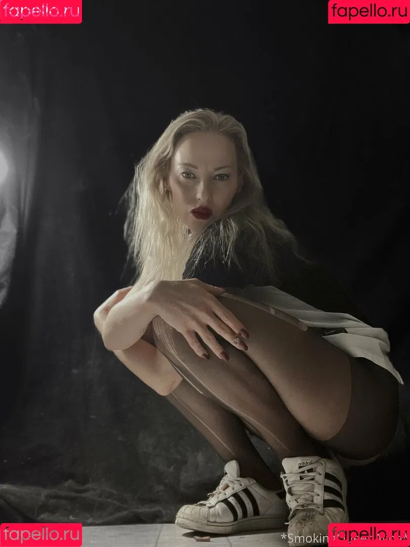 smokingqueenalina Onlyfans Photo Gallery 