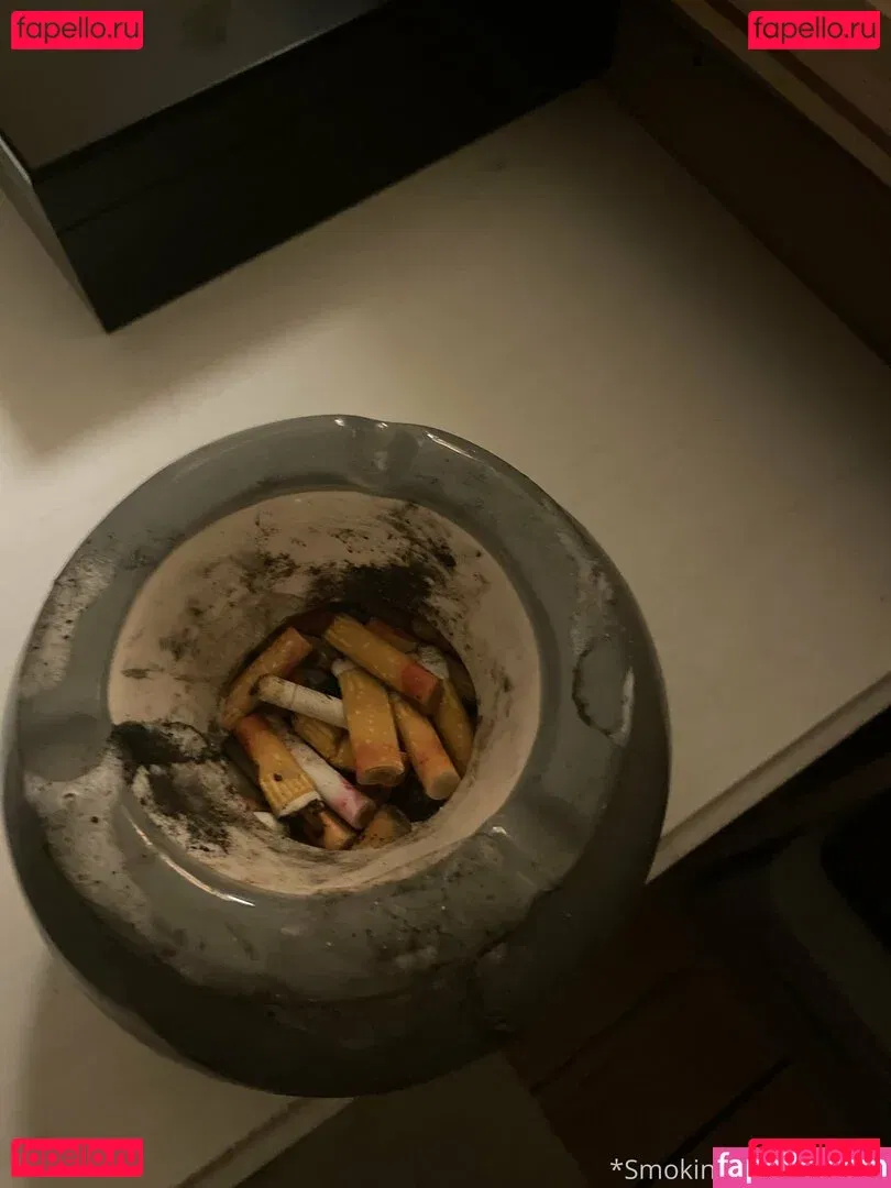 smokingqueenalina Onlyfans Photo Gallery 