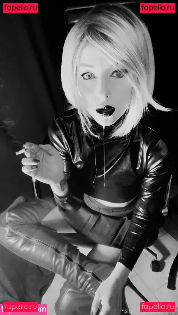 smokingqueenalina Onlyfans Photo Gallery 
