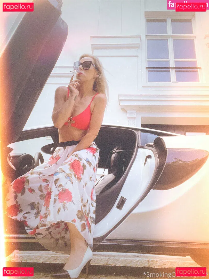 smokingqueenalina Onlyfans Photo Gallery 