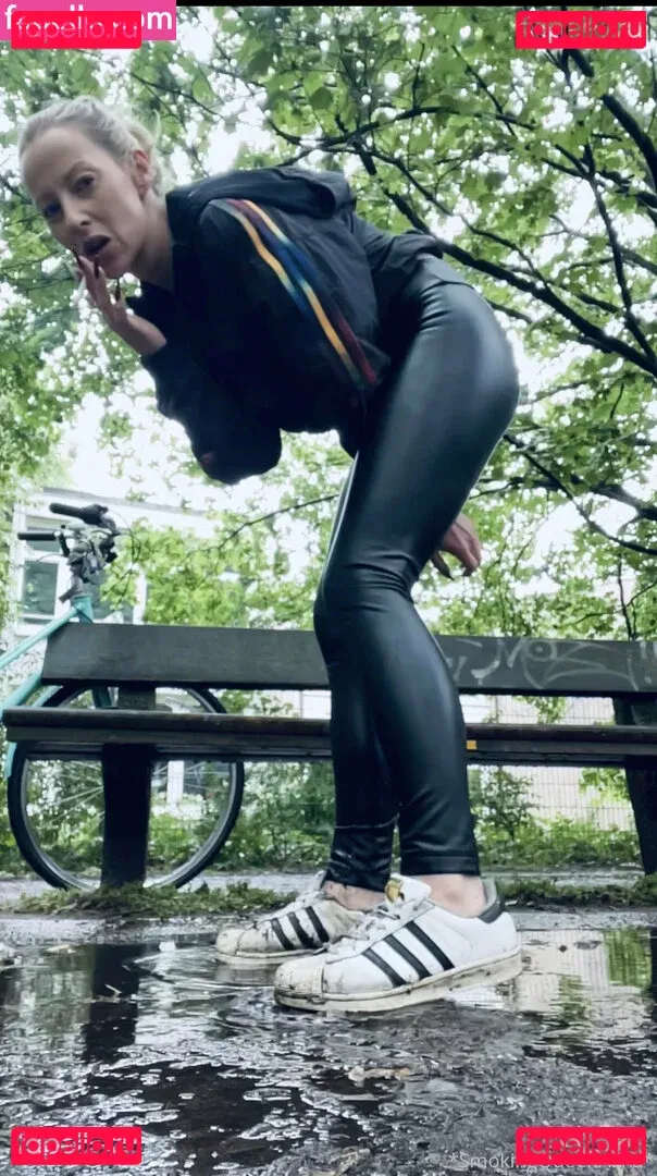 smokingqueenalina Onlyfans Photo Gallery 