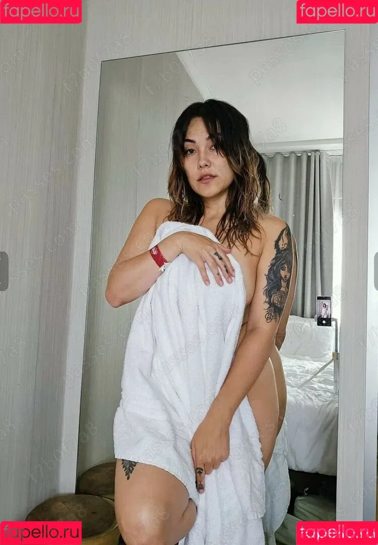 AvaGG Onlyfans Photo Gallery 