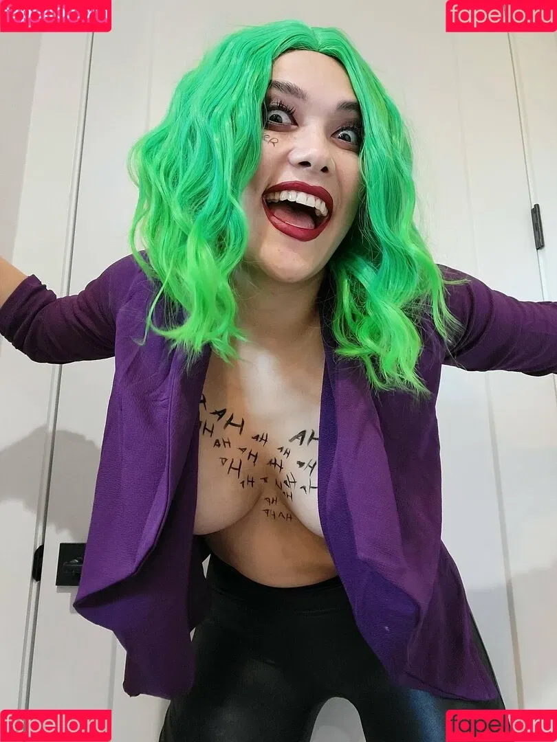 AvaGG Onlyfans Photo Gallery 
